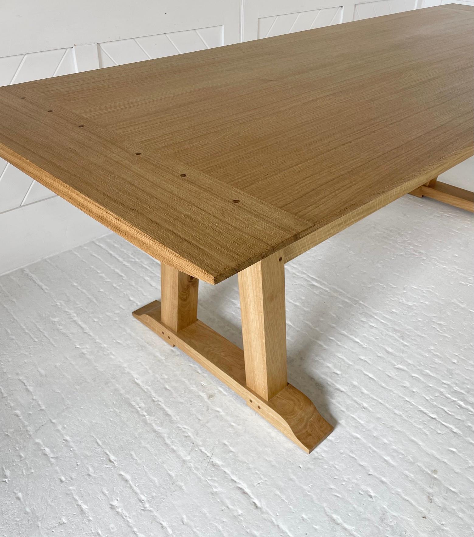 Modern Day Hand Made Oak Refectory Table In New Condition For Sale In Petworth, GB