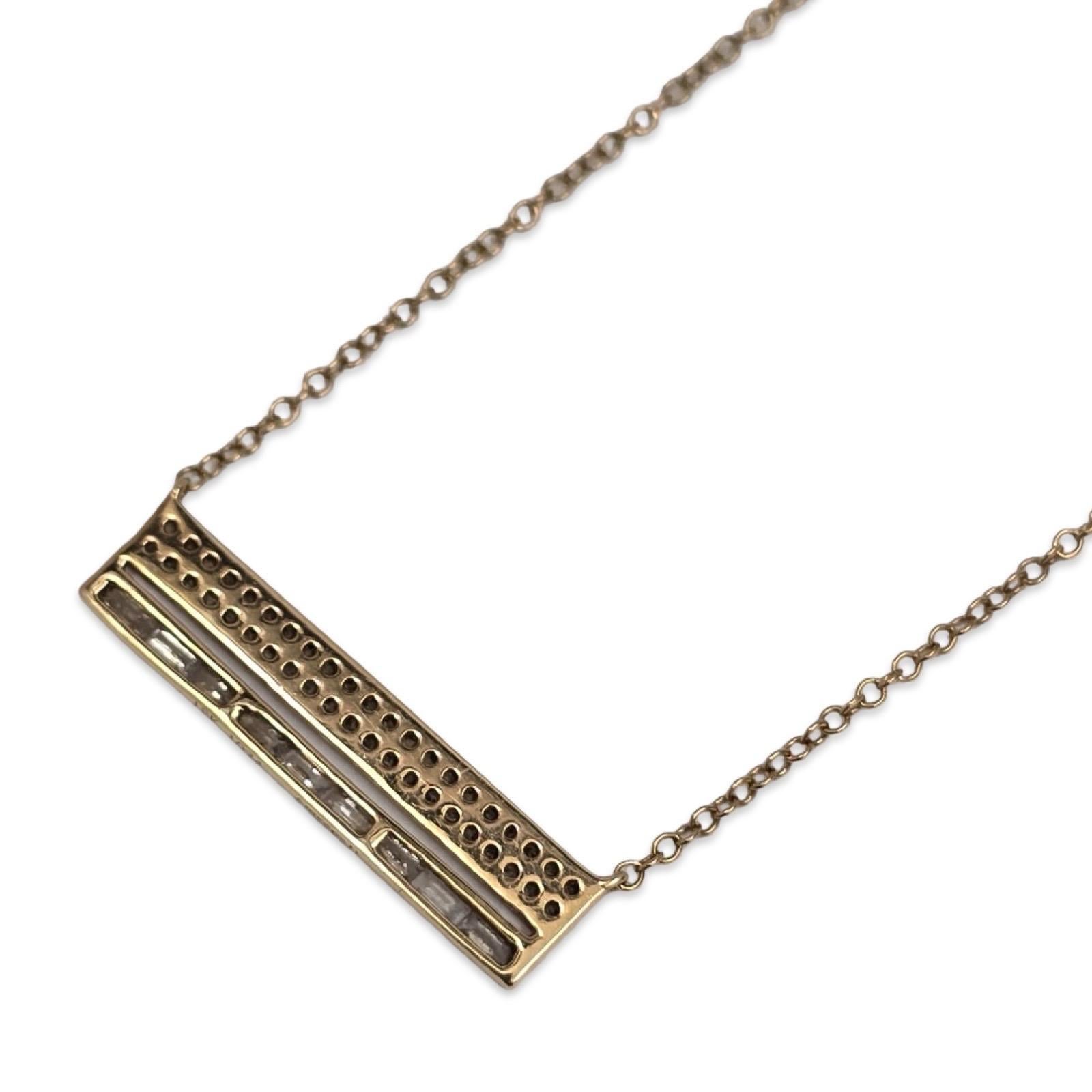 Collana Modern Deco in oro rosa 18 carati con diamanti a barre da 0,66 tcw con tagli rotondi e smeraldo in vendita 1