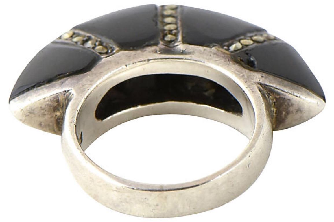 Moderner moderner Deco-Stil Onyx Markasit Sterlingsilber Ring (Rundschliff) im Angebot