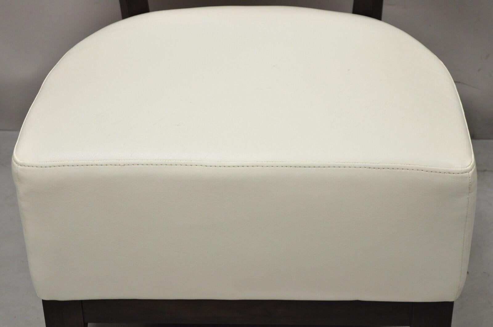 20th Century Modern Decorator White Vinyl Barrel Back Club Lounge Slipper Chair