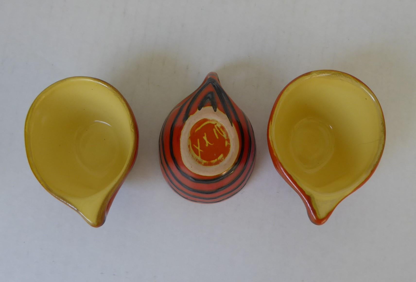 Modern Demi Tasse Espresso Cups and Plates by Tofej Keramiazem, Hungary, 1960s In Good Condition In Miami, FL