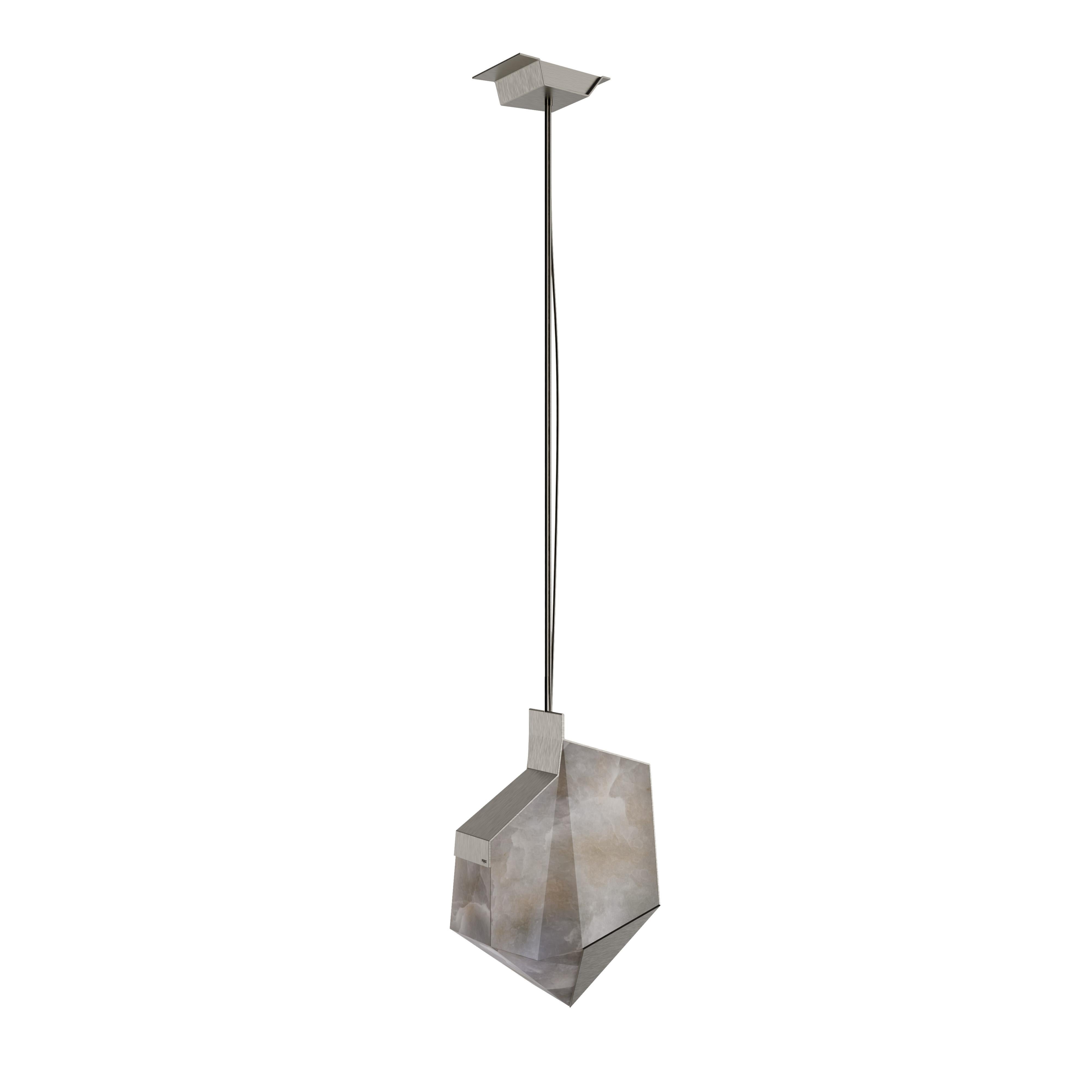 Lampada a sospensione moderna Denali Alabastro, OttoneRealizzata a mano in Portogallo da Studio A In condizioni Nuovo in vendita a RIO TINTO, PT