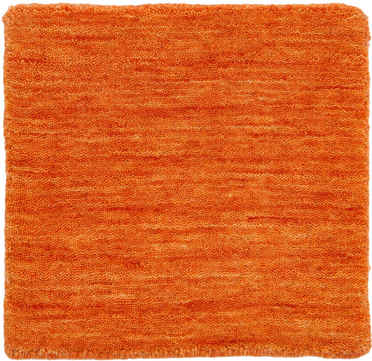 Moderner, maßgefertigter Wollteppich aus der Desert Collection von Apadana im Angebot 3