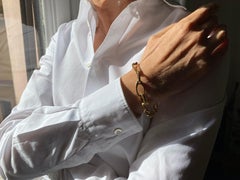 Bracciale moderno in oro giallo 18 carati con design a graffette