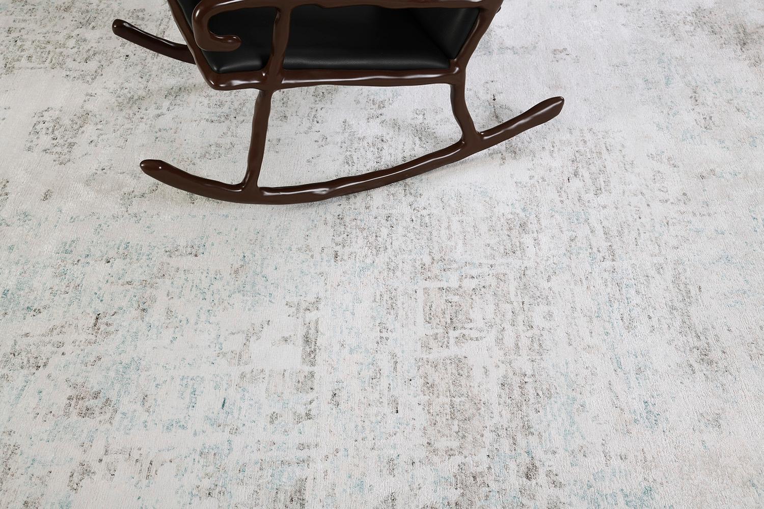 Moderno Tappeto in seta di bambù dal design moderno di Mehraban Rugs in vendita