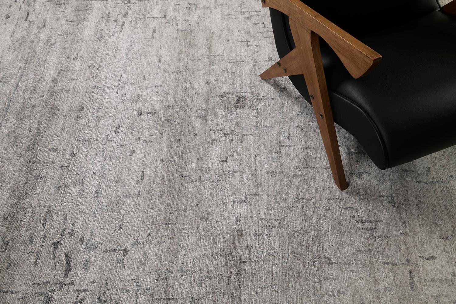 Tappeto in seta di bambù dal design moderno di Mehraban Rugs in vendita 1