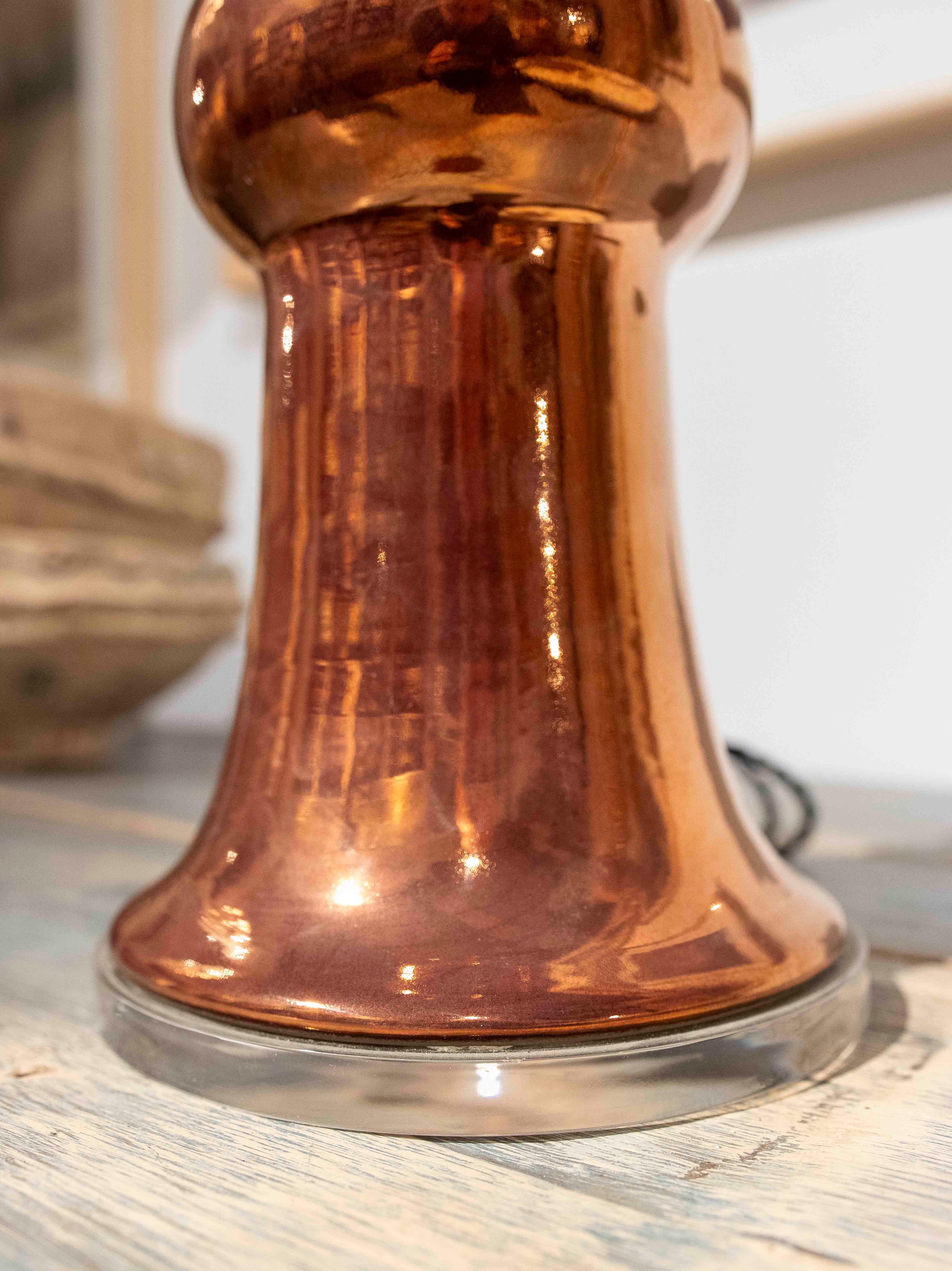 Modern Design Ceramic Table Lamp with a Copper Finish For Sale 4