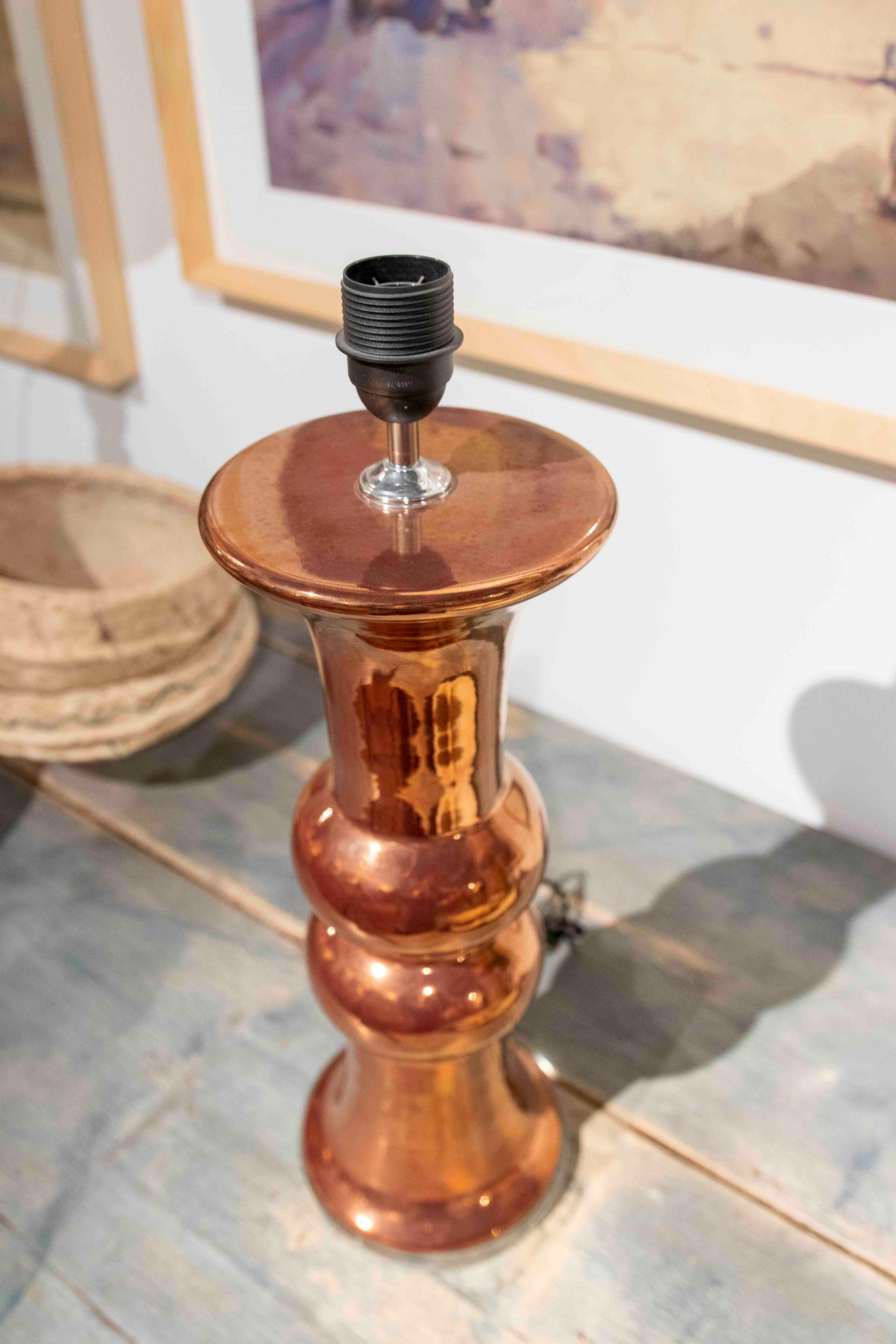 Modern Design Ceramic Table Lamp with a Copper Finish For Sale 3