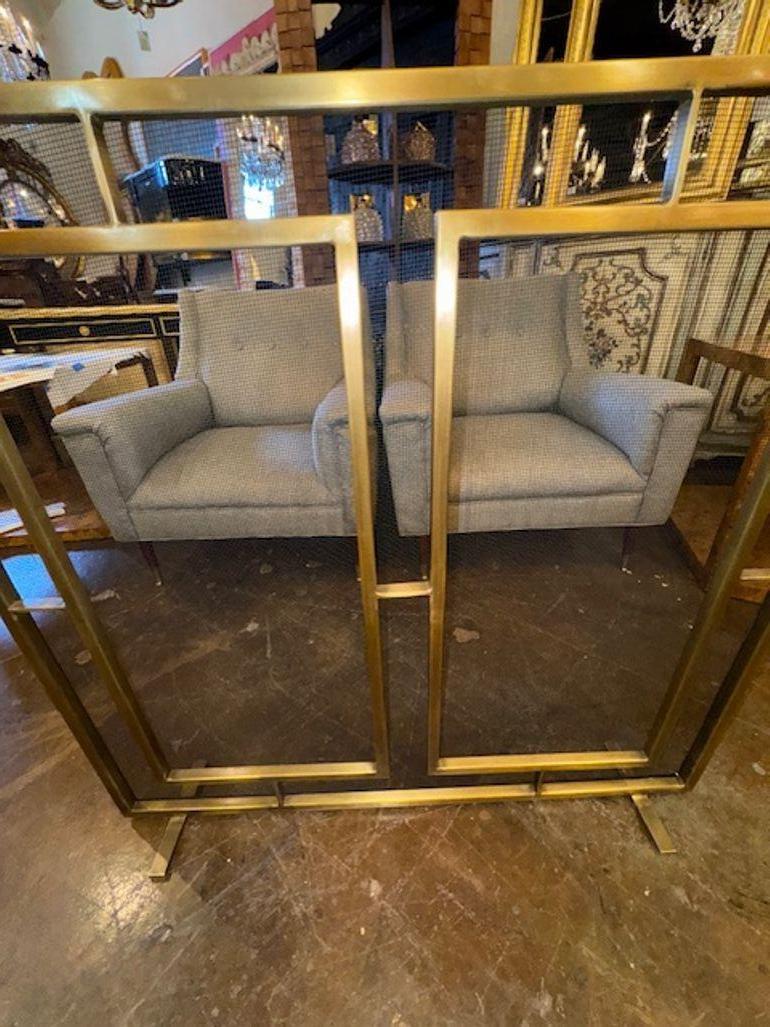 Modern Design Custom Made Brass Fire Screen In Good Condition For Sale In Dallas, TX