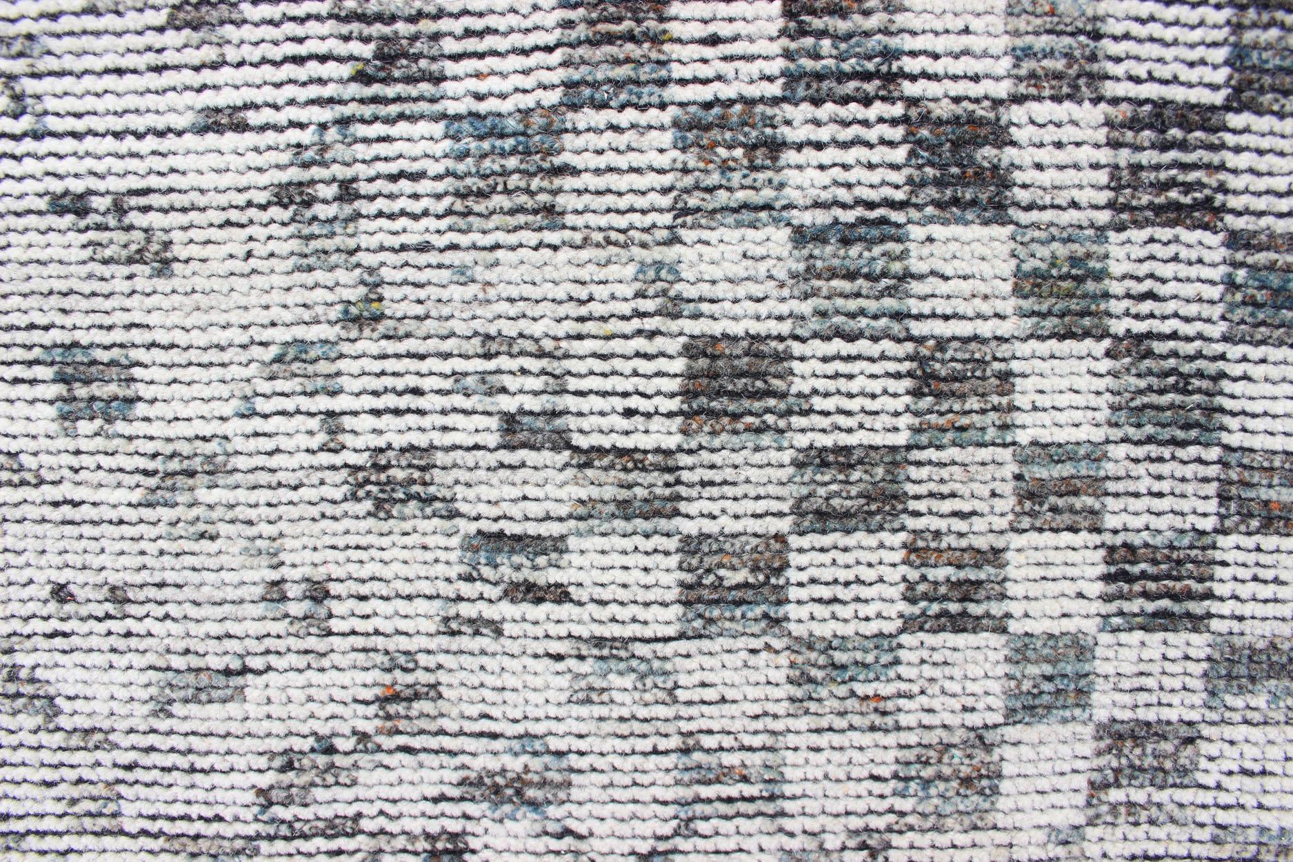 Annodato a mano Tappeto Destressed dal design moderno di Keivan Woven Arts in vendita