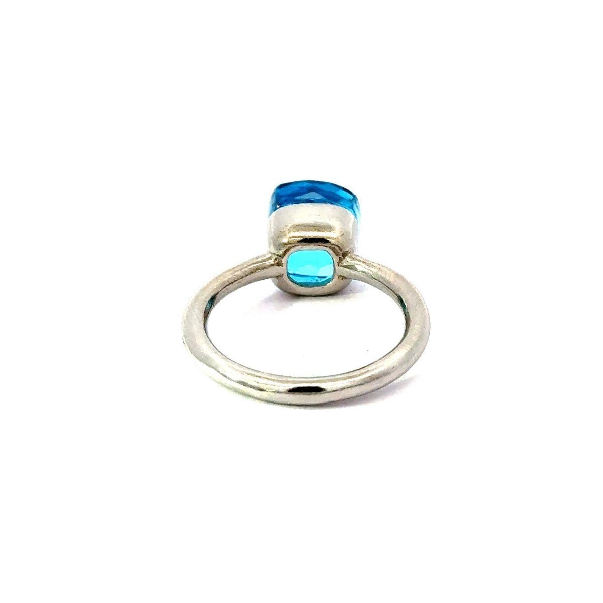 En venta: Anillo solitario de topacio azul suizo natural de diseño moderno para mujer Joyas de plata  3