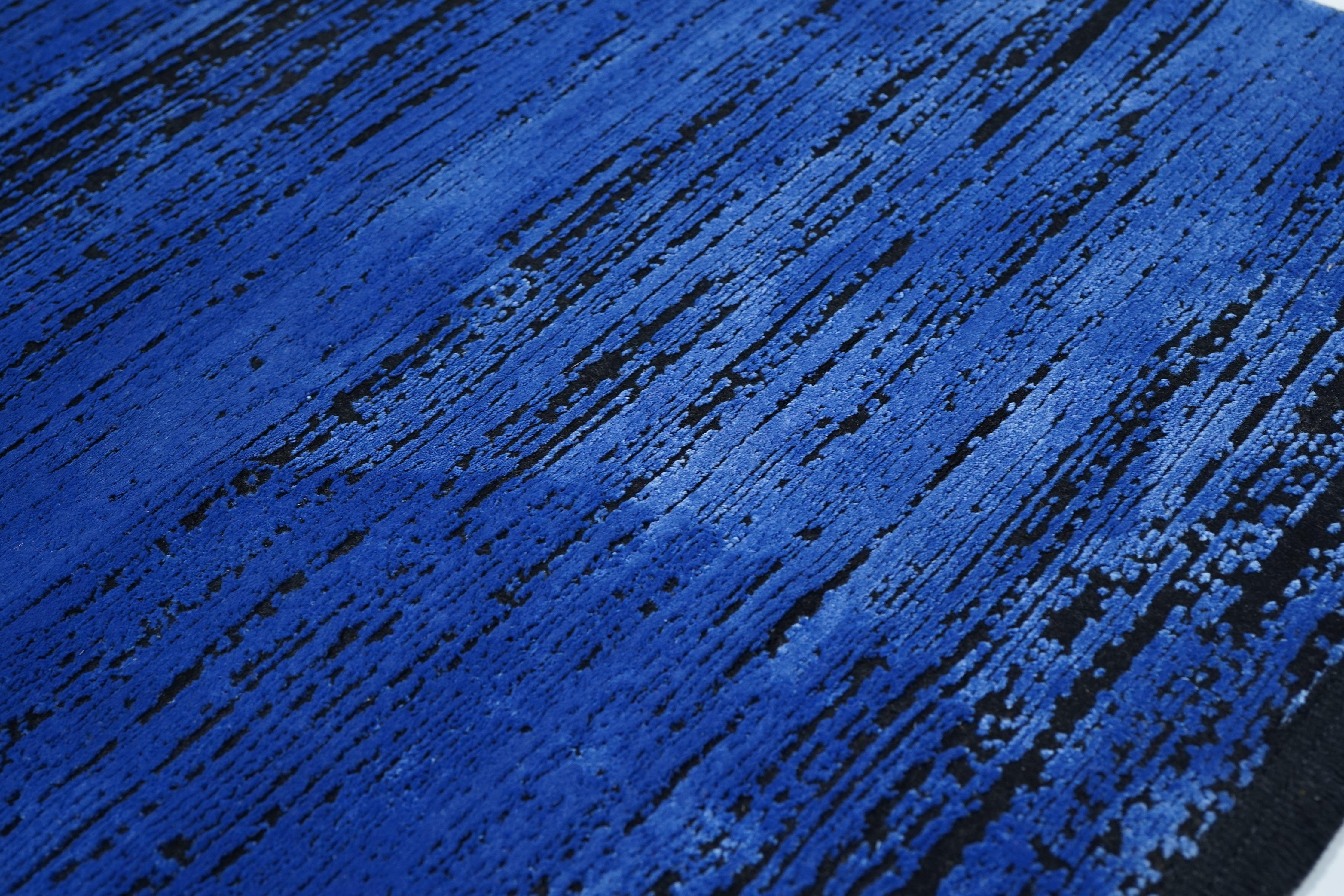 XXI secolo e contemporaneo Tappeto By Design Modern 2'9'' x 4'11'' in vendita