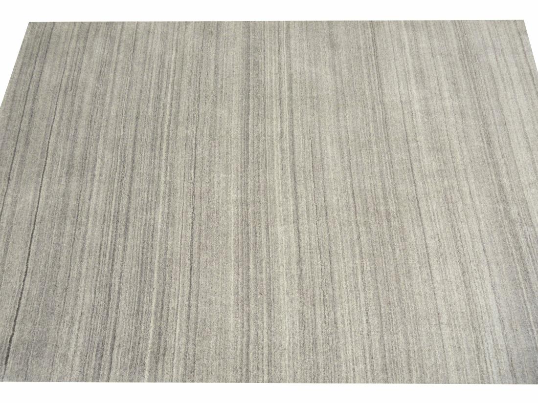 Modern Design Rug Contemporary Neutral Grey and Beige Handmade Carpet For Sale 7
