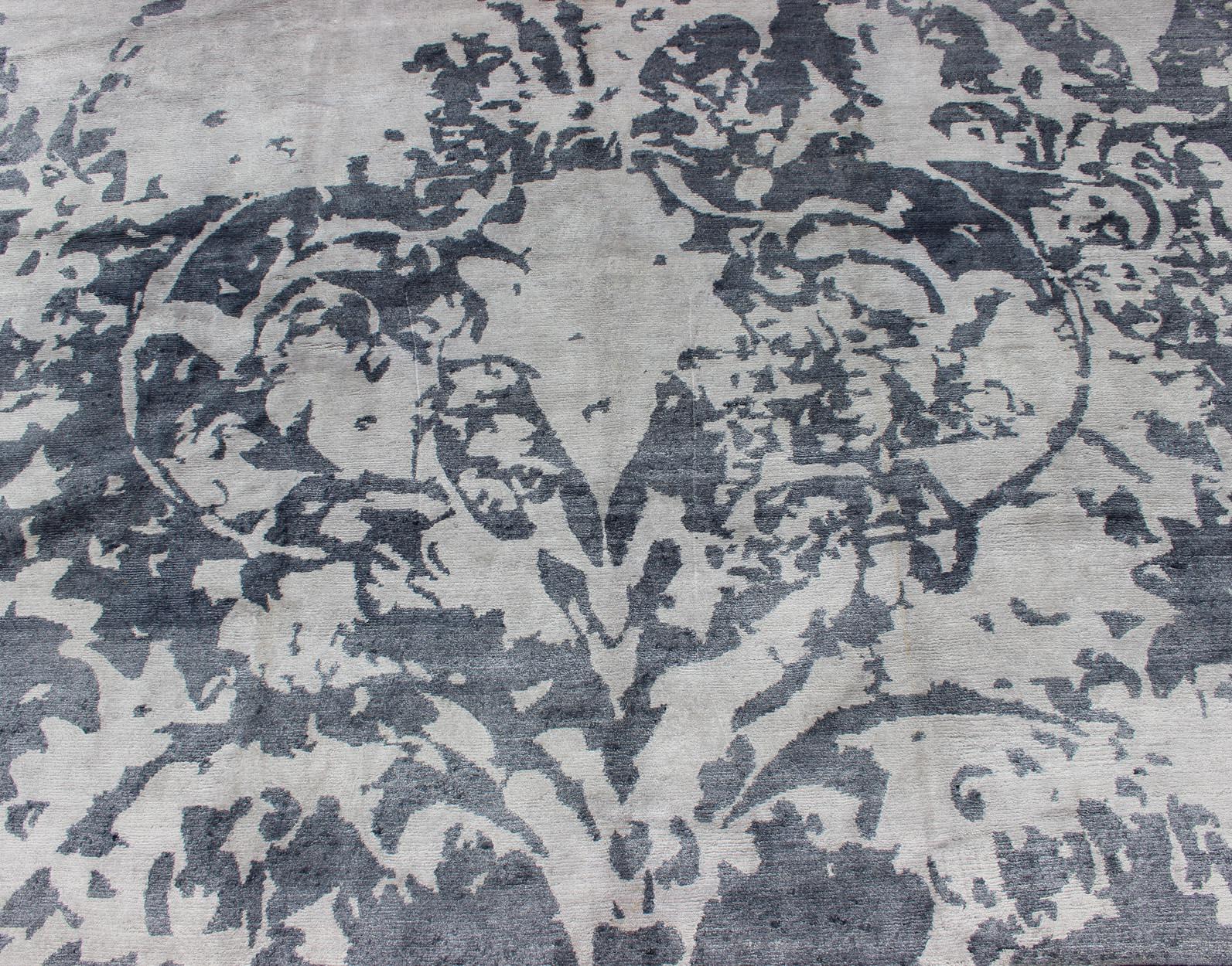 Late 20th Century Modern Design Rug from Nepal in Gray Blue, Gray, Steel Blue and White For Sale