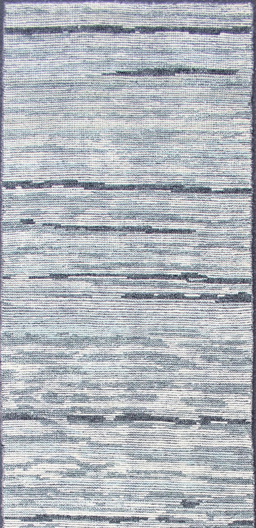 Tapis dans les tons argent, vert, gris, blanc et bleu acier avec un design moderne, tapis KHN-1002-TR-876, pays d'origine / type : Inde

Le design moderne de ce tapis à poils vieillis le rend parfait pour les intérieurs modernes et décontractés.