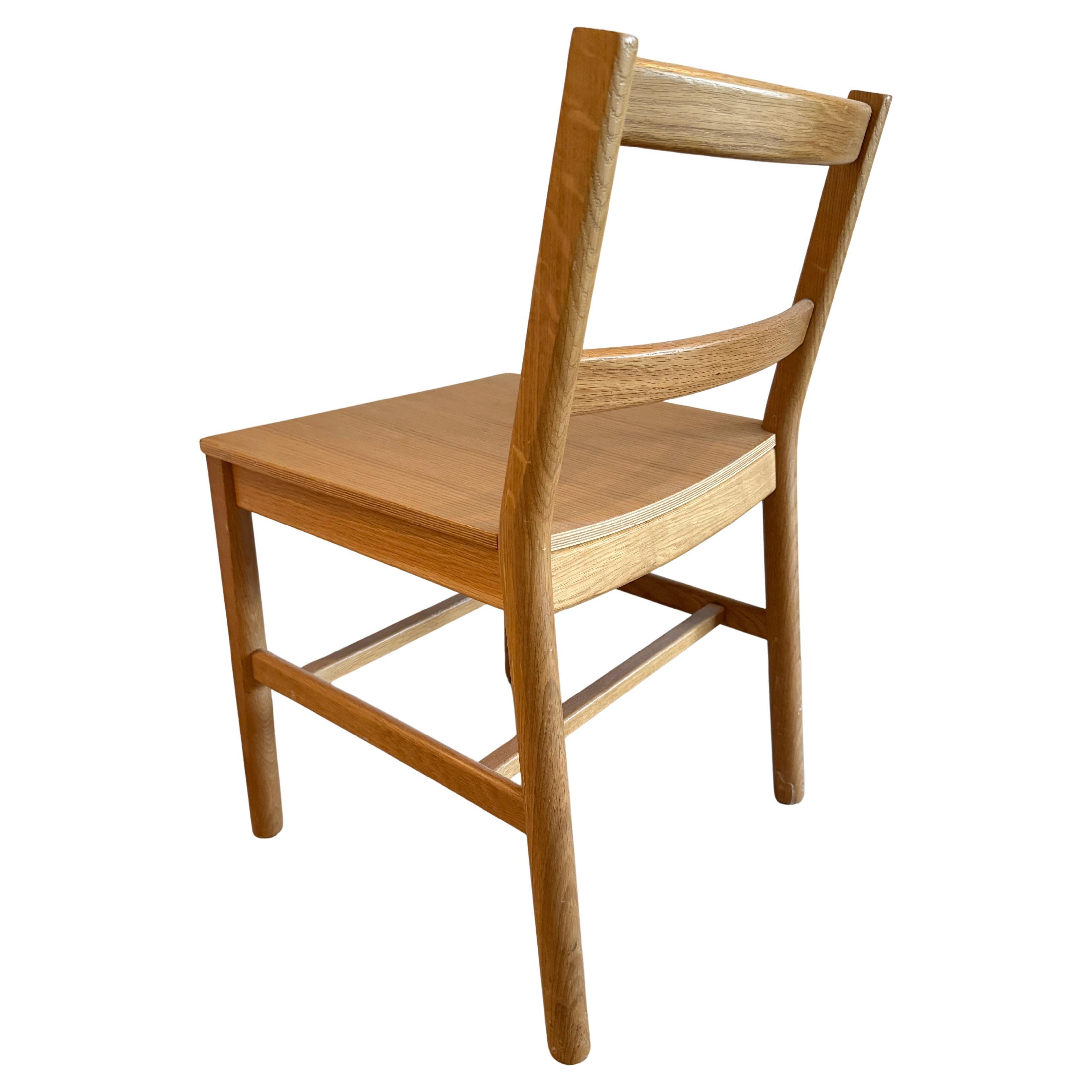 italien By Design Modern Design Chaises de salle à manger simples en chêne blanc Made in Italy 7 available en vente