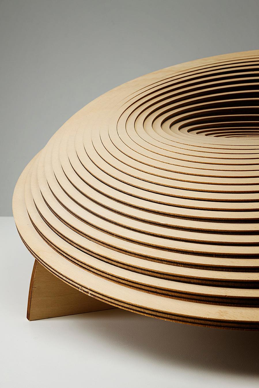 Modernes modernes Design Holz-Skulptur im Zustand „Neu“ im Angebot in Pordenone, IT
