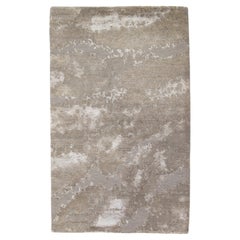 Modern Designed Wool & Bamboo Silk Rug In Gray and Beige Color