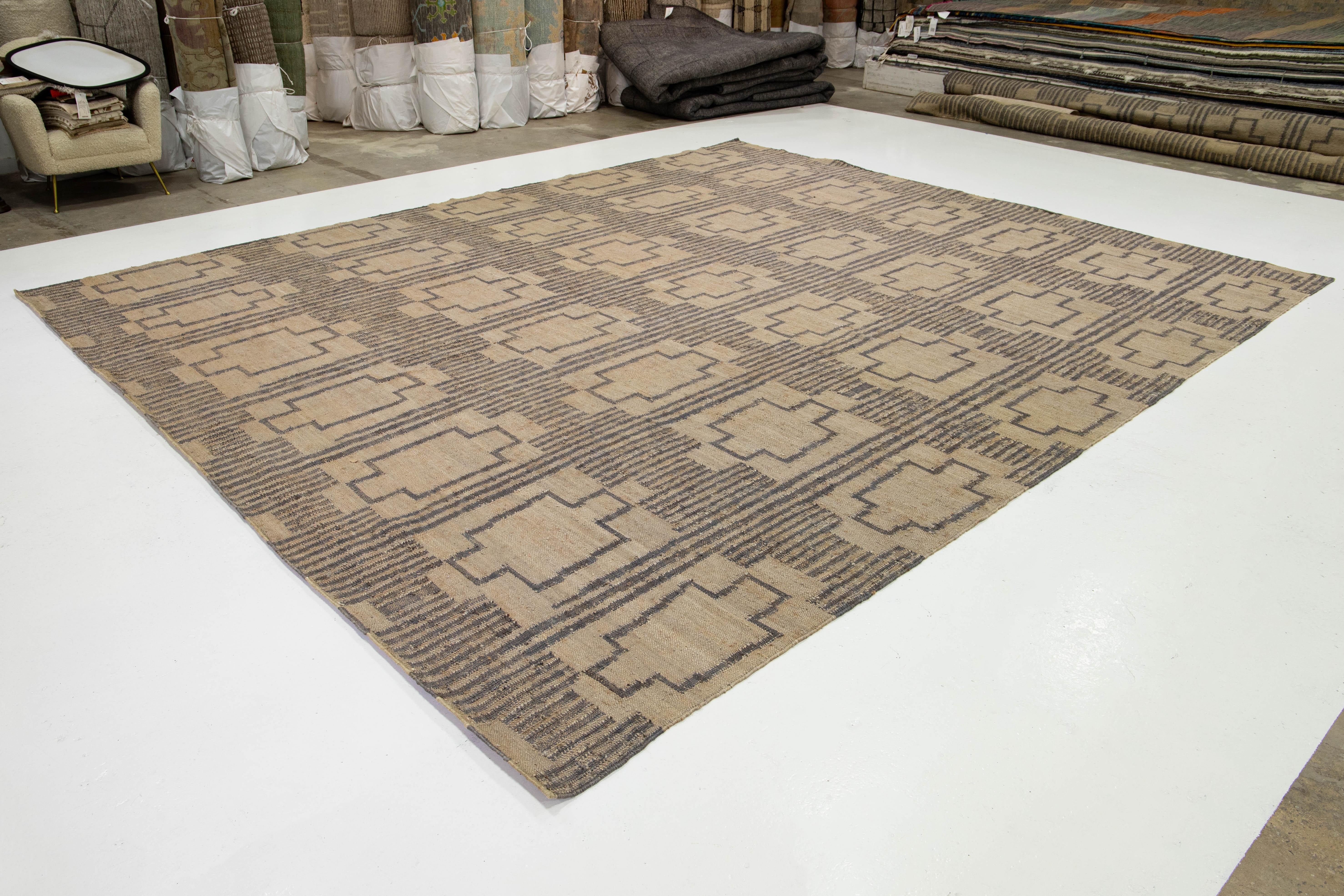 Indian Modern Dhurrie Handcrafted Natural Jute Rug In Tan For Sale