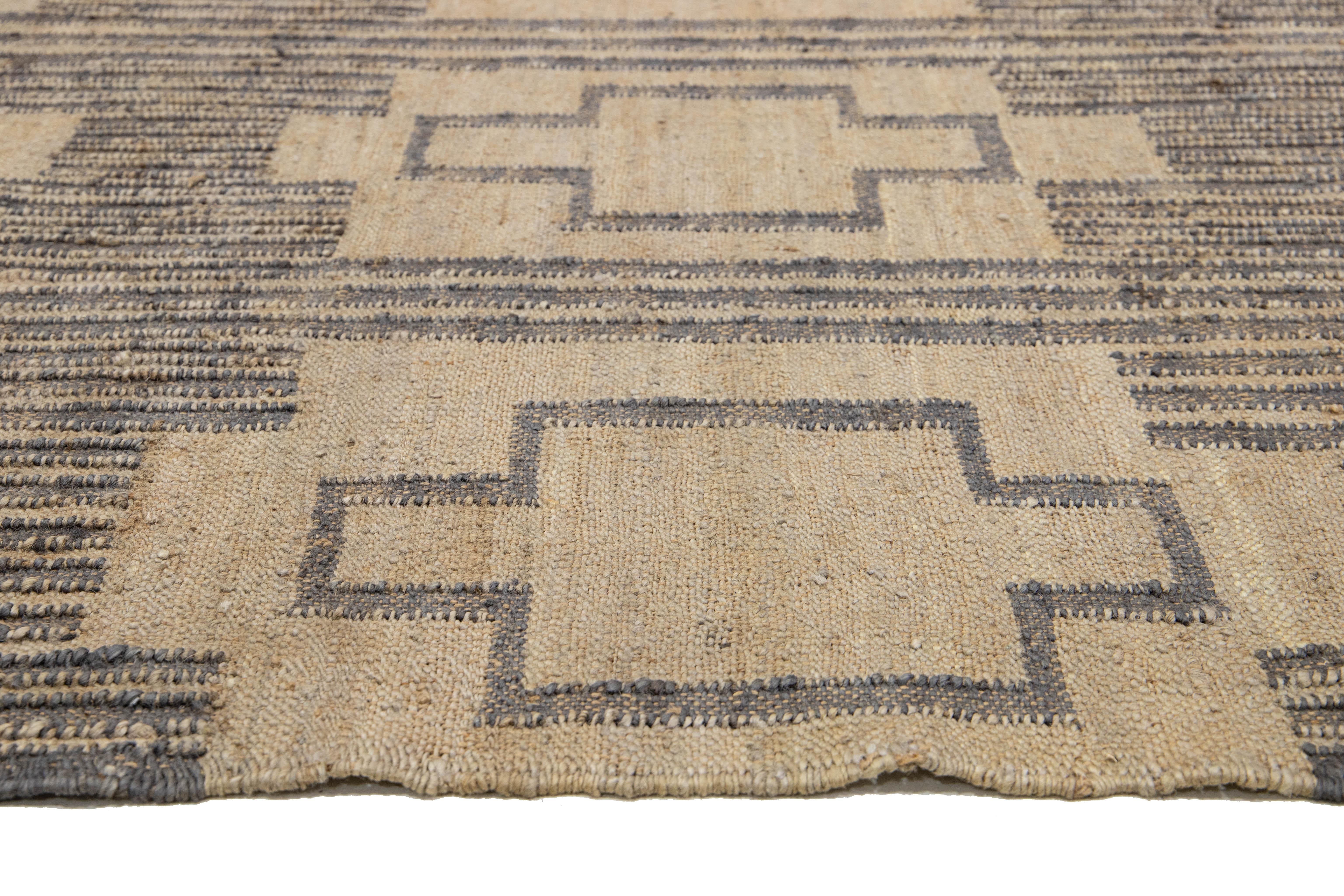 Modern Dhurrie Handcrafted Natural Jute Rug In Tan For Sale 2