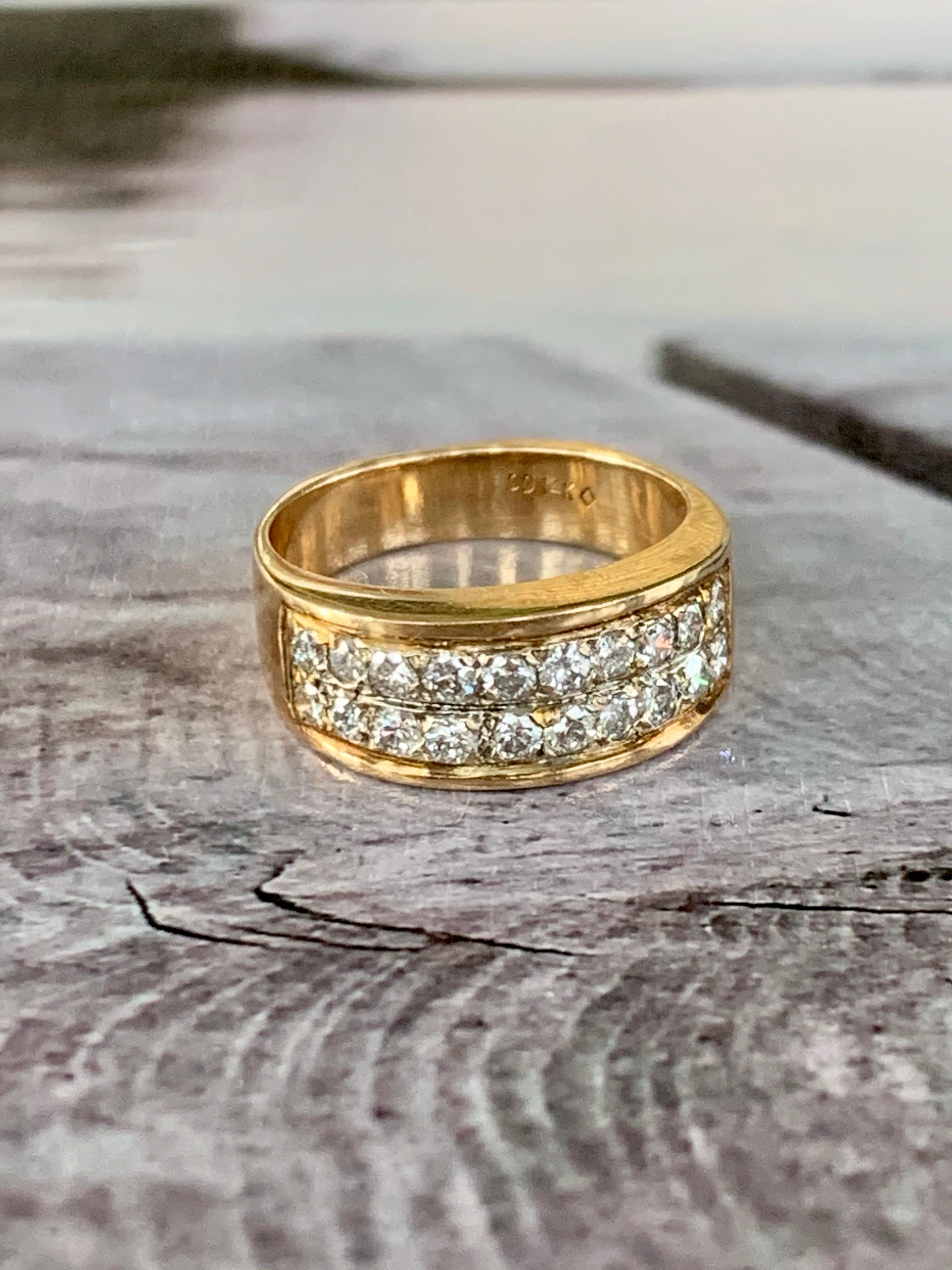 Women's or Men's Modern Diamond 14 Karat Yellow Gold Band Ring