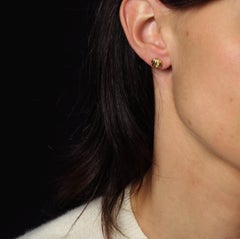 Modern Diamond 18 Karat Yellow Gold Gadrooned Stud Earrings