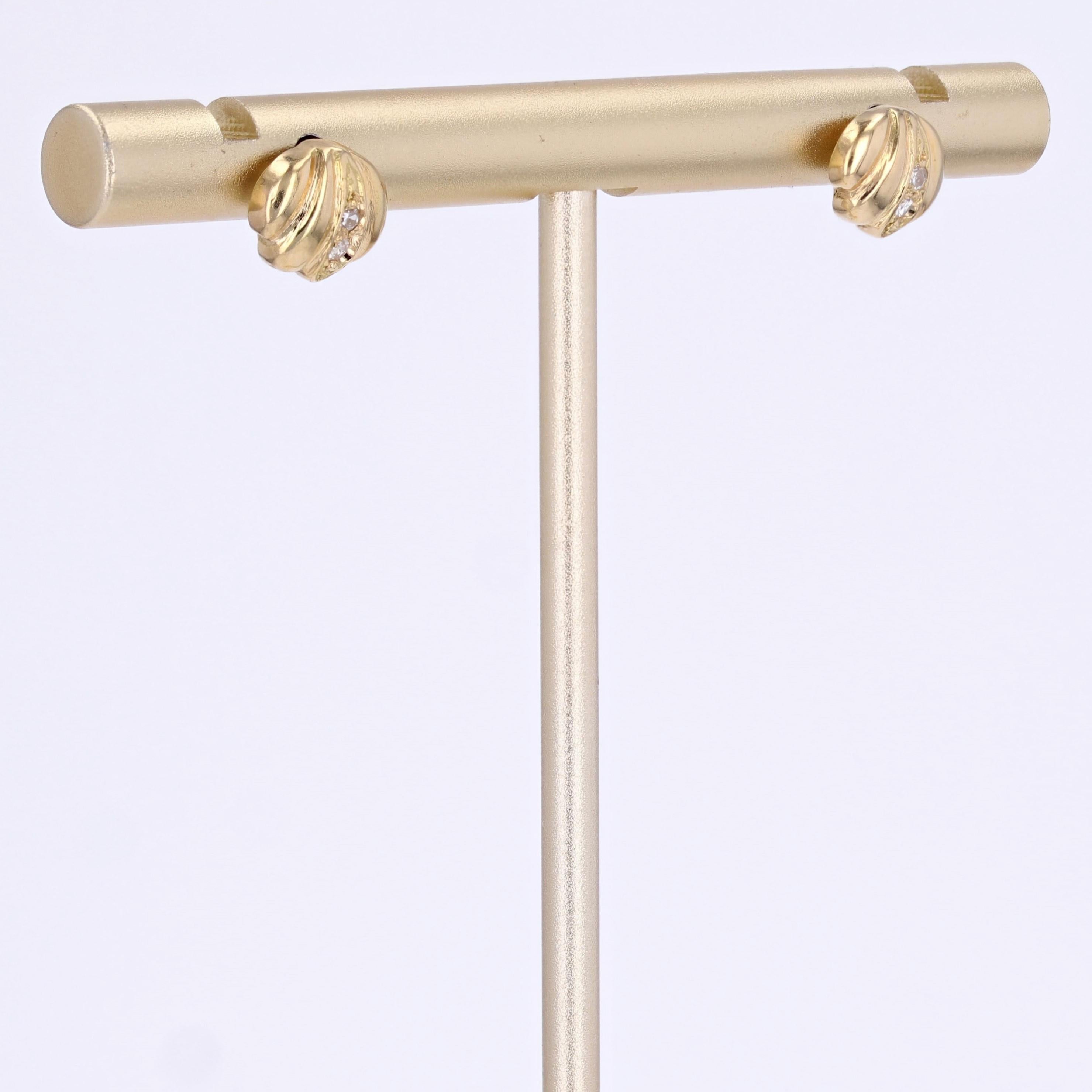 Women's Modern Diamond 18 Karat Yellow Gold Gadrooned Stud Earrings For Sale