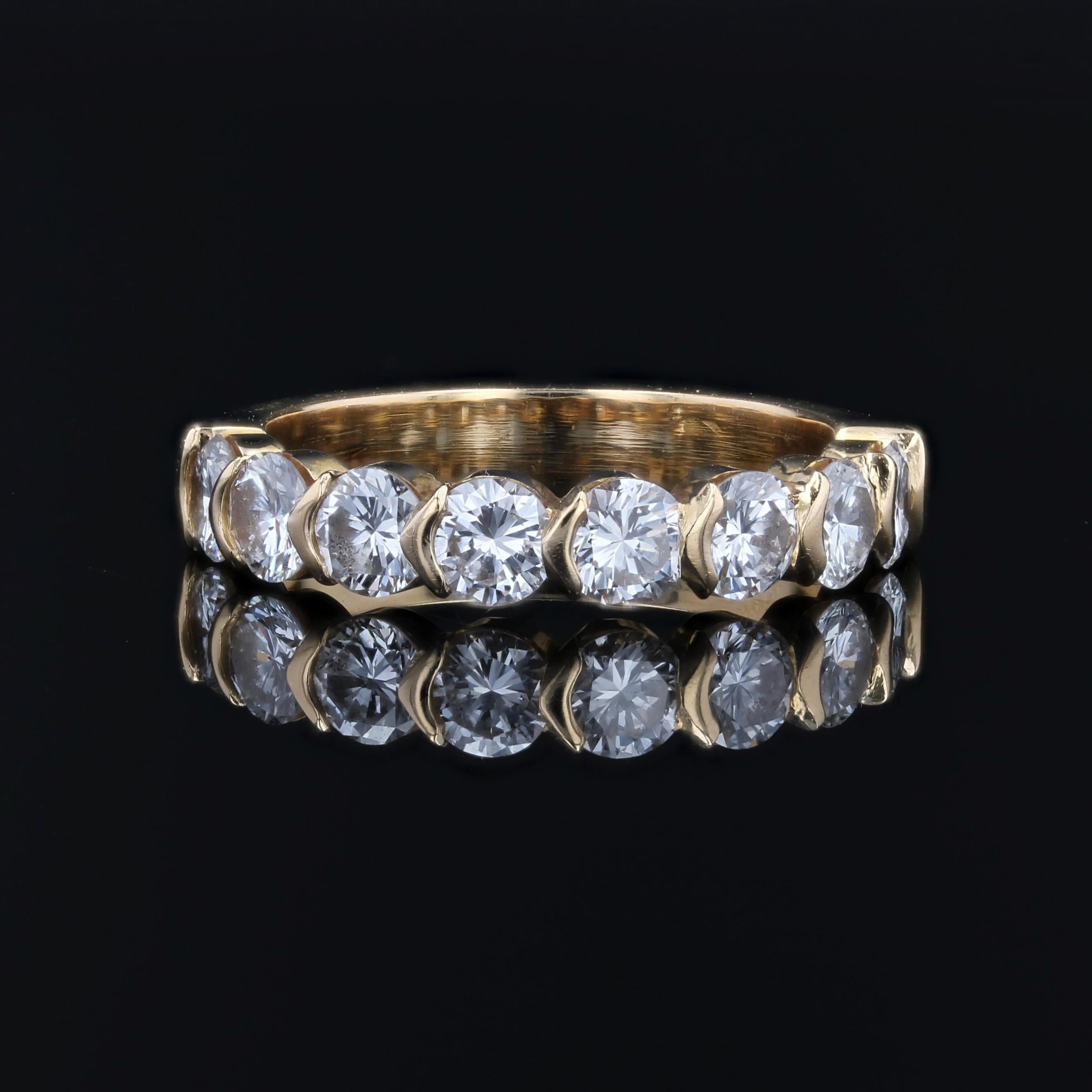 Modern Diamond 18 Karat Yellow Gold Half Wedding Ring In condizioni buone in vendita a Poitiers, FR