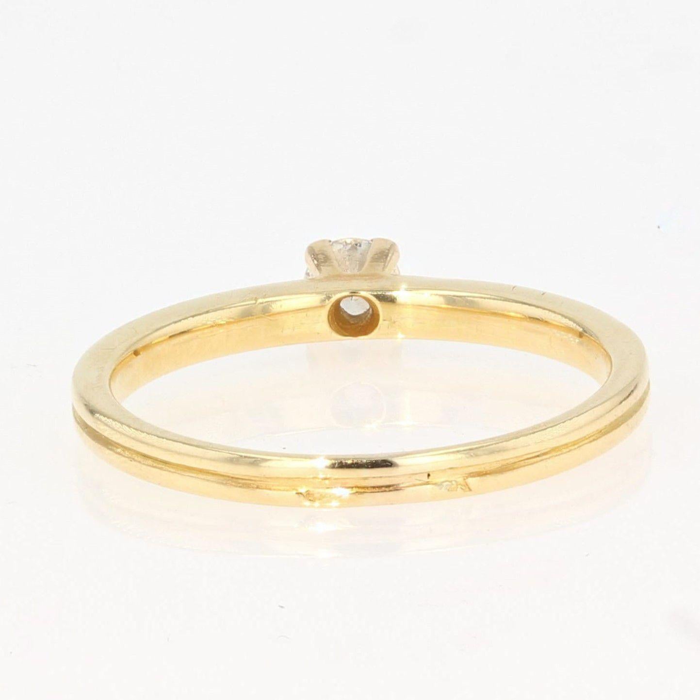 Women's Modern Diamond 18 Karat Yellow Gold Solitaire Ring