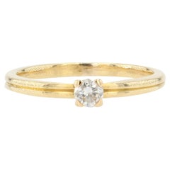 Modern Diamond 18 Karat Yellow Gold Solitaire Ring