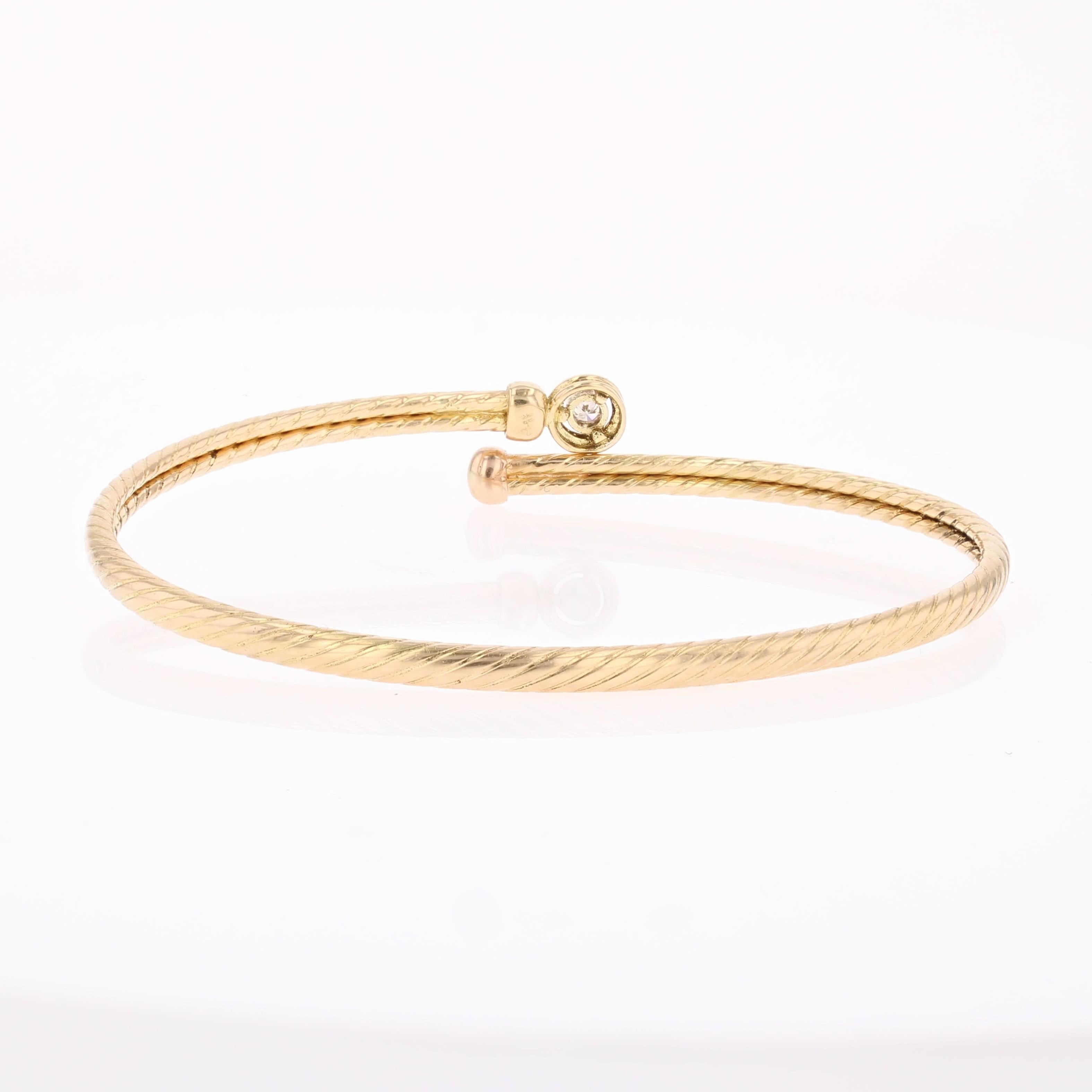 Bracelet torsadé moderne en or jaune 18 carats avec diamants en vente 1
