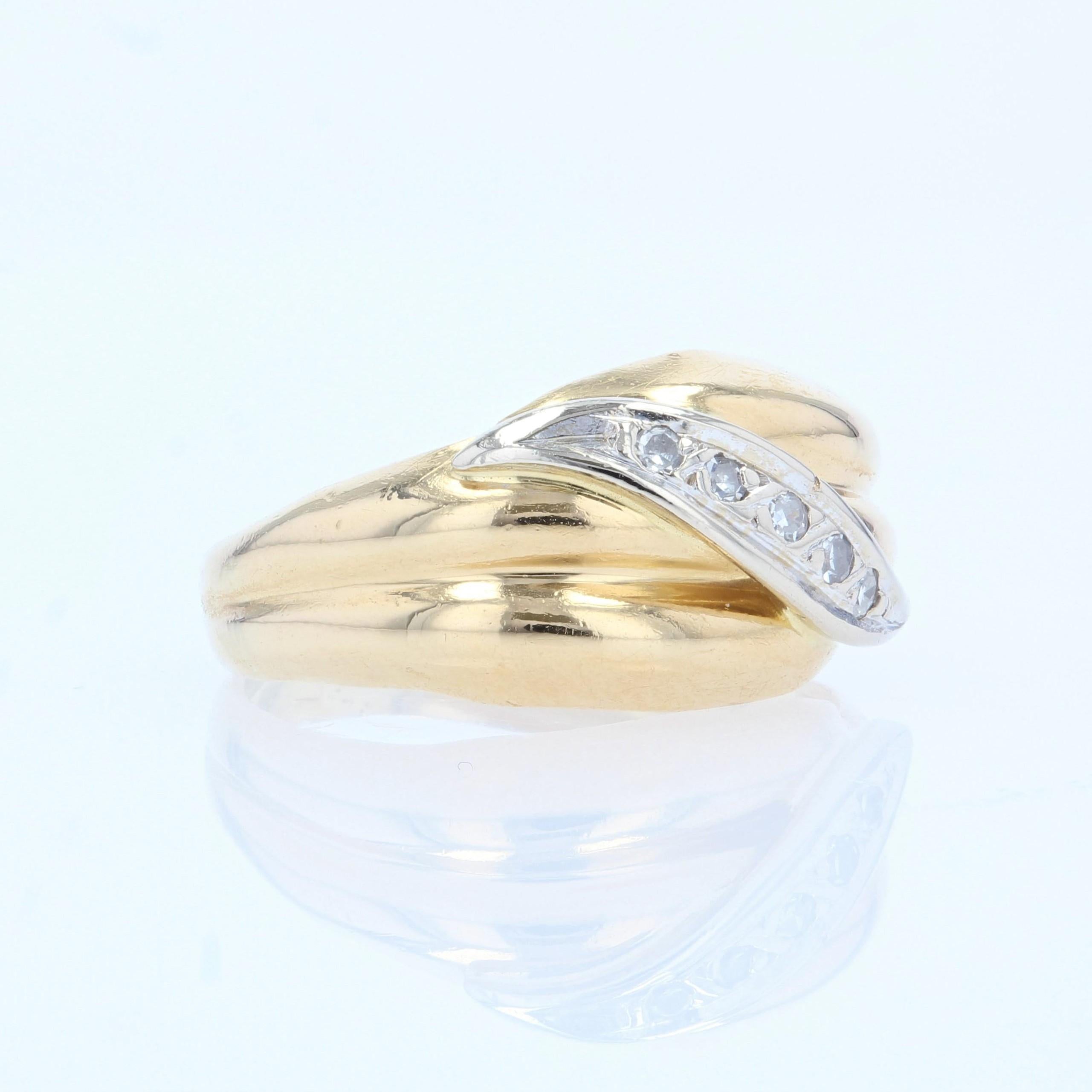 Brilliant Cut Modern Diamond 18 Karat Yellow Gold Wave Ring