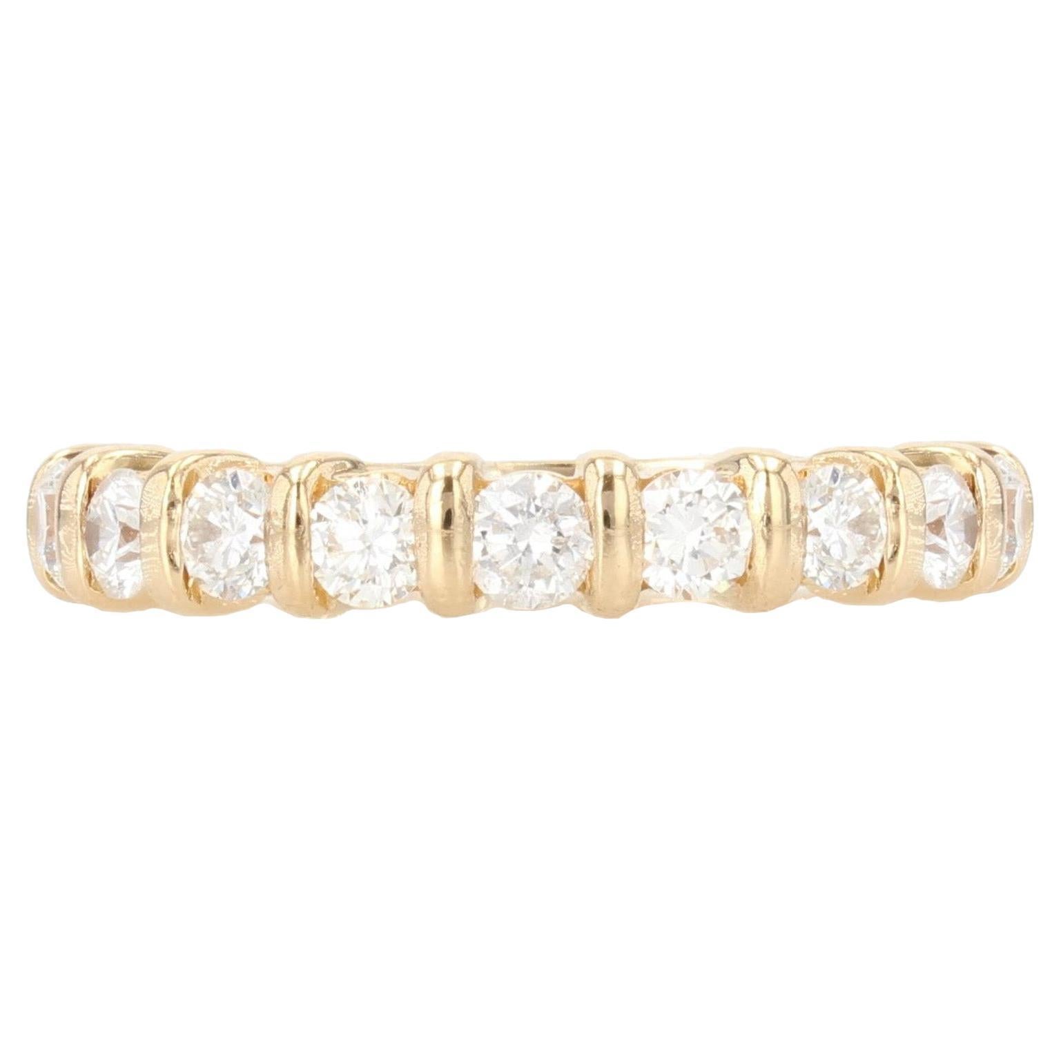 Modern Diamond 18 Karat Yellow Gold Wedding Ring For Sale