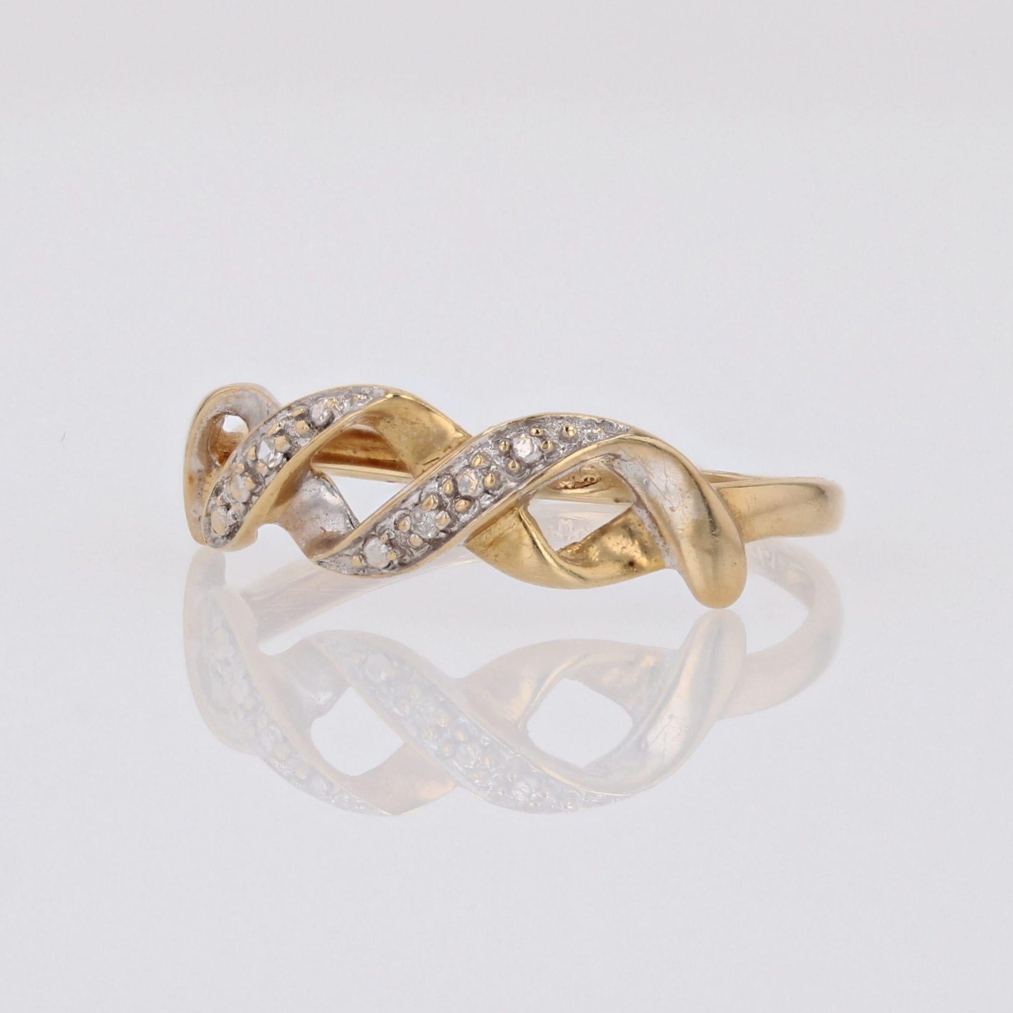 Brilliant Cut Modern Diamond 18 Karat Yellow White Gold Interlaced Ring For Sale