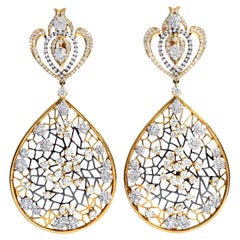 Modern Diamond 18K Yellow Gold Royalty Crown Web Dangle Drop Earrings