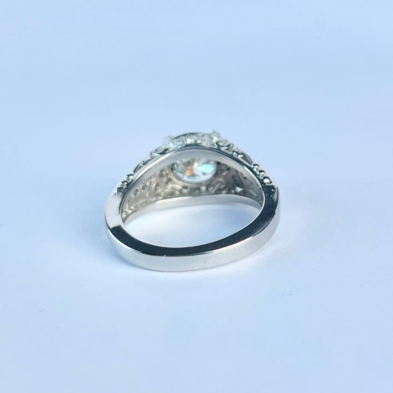 Bague solitaire moderne en platine Pour femmes en vente