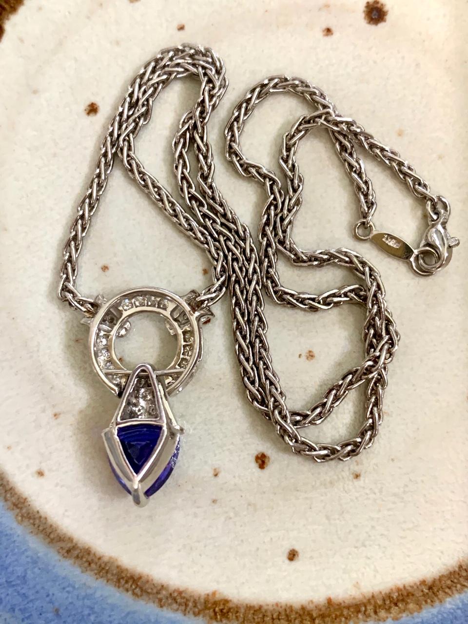 Modern Diamond and Tanzanite Platinum Pendant and Wheat Chain For Sale 3