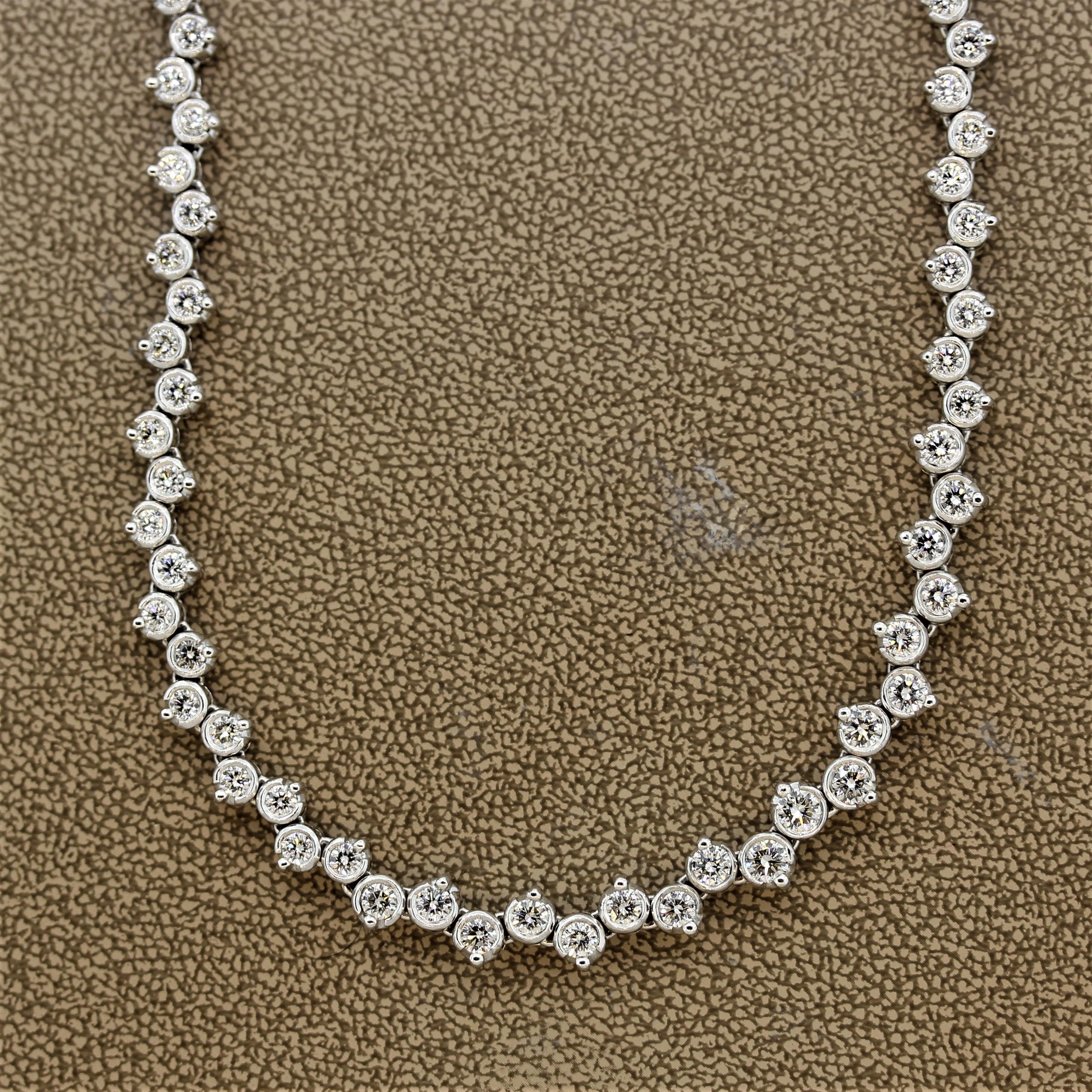 Modern Diamond Bezel Gold Tennis Necklace In New Condition For Sale In Beverly Hills, CA