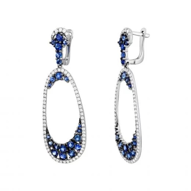 Orecchini in oro bianco 14K (disponibile lo stesso modello con tsavorite)

Diamante 132-RND-0,77-G/VS1A
Zaffiro blu 43-3,32 2/3A 

Peso 5,99 grammi





Per noi è un onore creare gioielli di pregio, ed è per questo motivo che scegliamo di lavorare