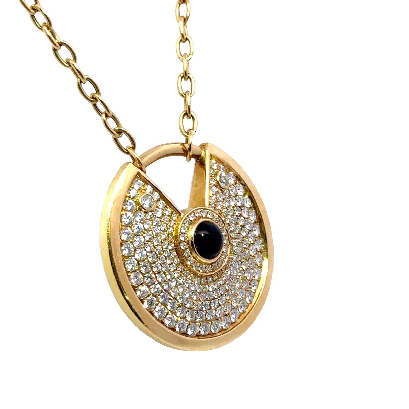 Modern Diamond Cabochon Onyx 18 Karat Yellow Gold Amulette Pendant Necklace For Sale 2