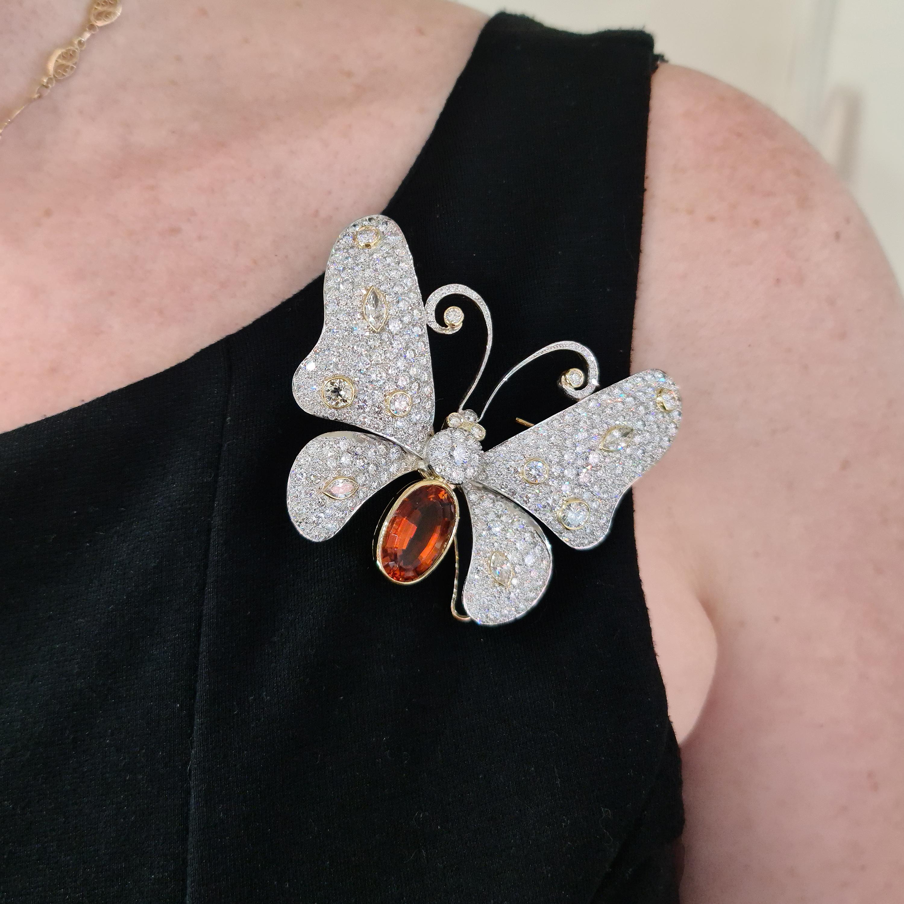 Modern Diamond, Citrine and Platinum Butterfly Brooch In Excellent Condition For Sale In London, GB