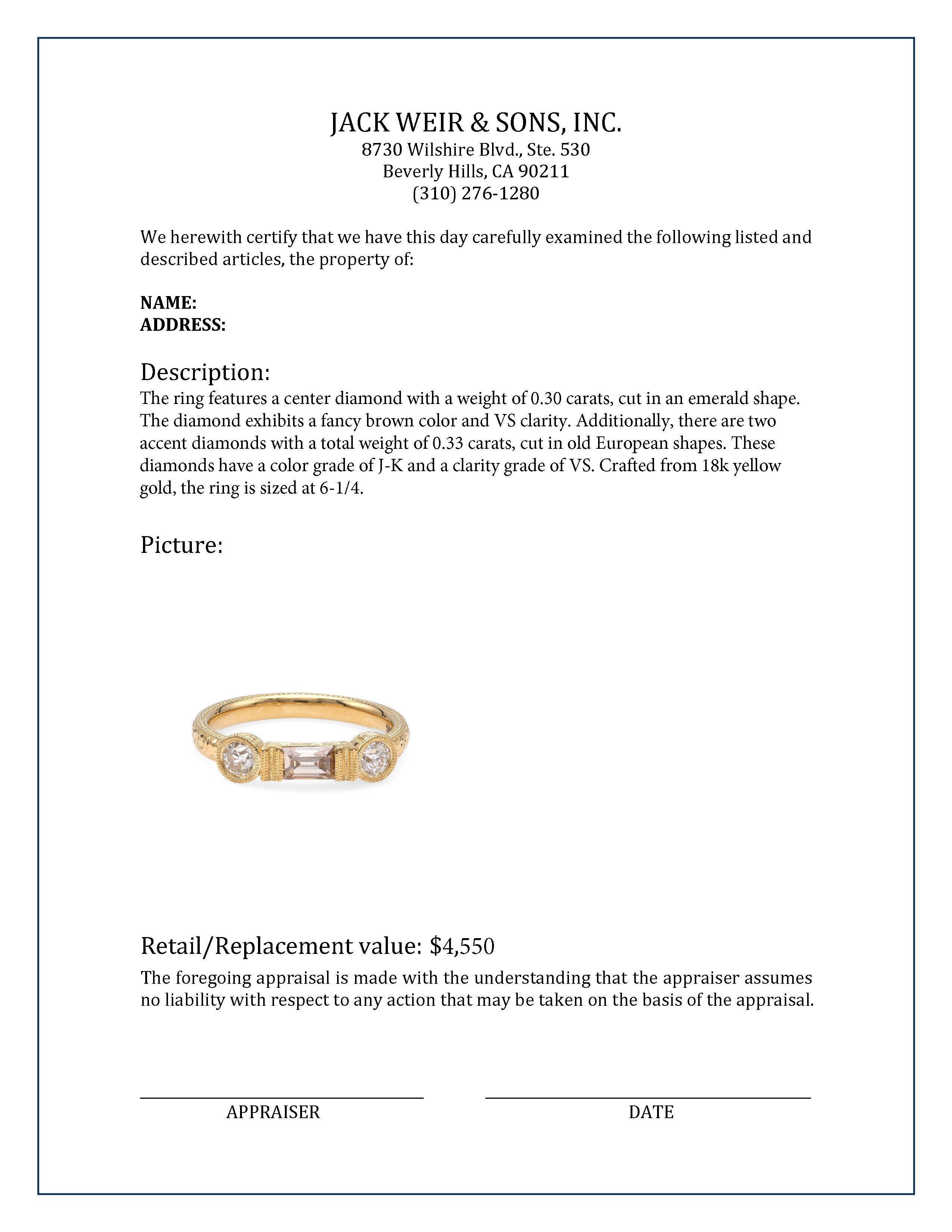 Modern Diamond Filigreed Yellow Gold Wedding Band In Excellent Condition For Sale In Beverly Hills, CA
