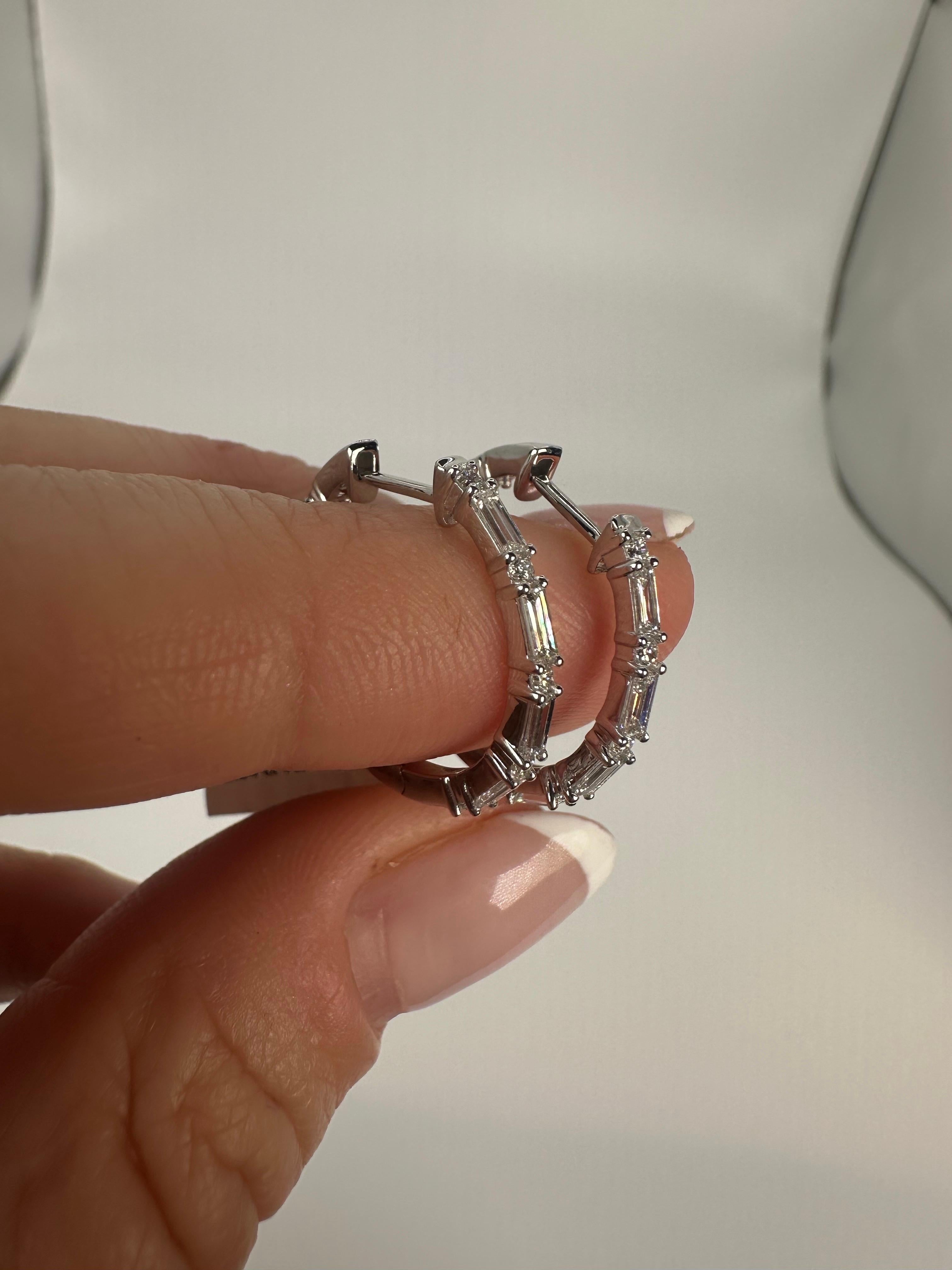 The Moderns boucle d'oreille diamant boucle d'oreille diamant taille émeraude or 14KT en vente 4