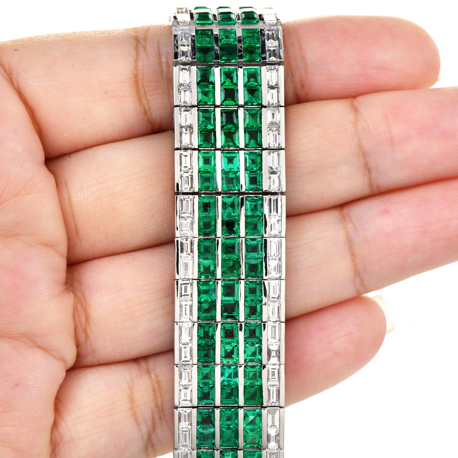 Modern Diamond Natural Colombian Emerald 18K Gold Cocktail Armband im Angebot 2