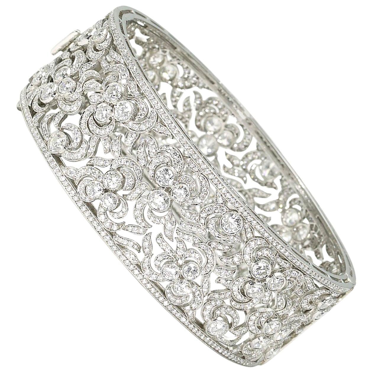 Modern Diamond Platinum Bangle Bracelet, 11.23 Carats