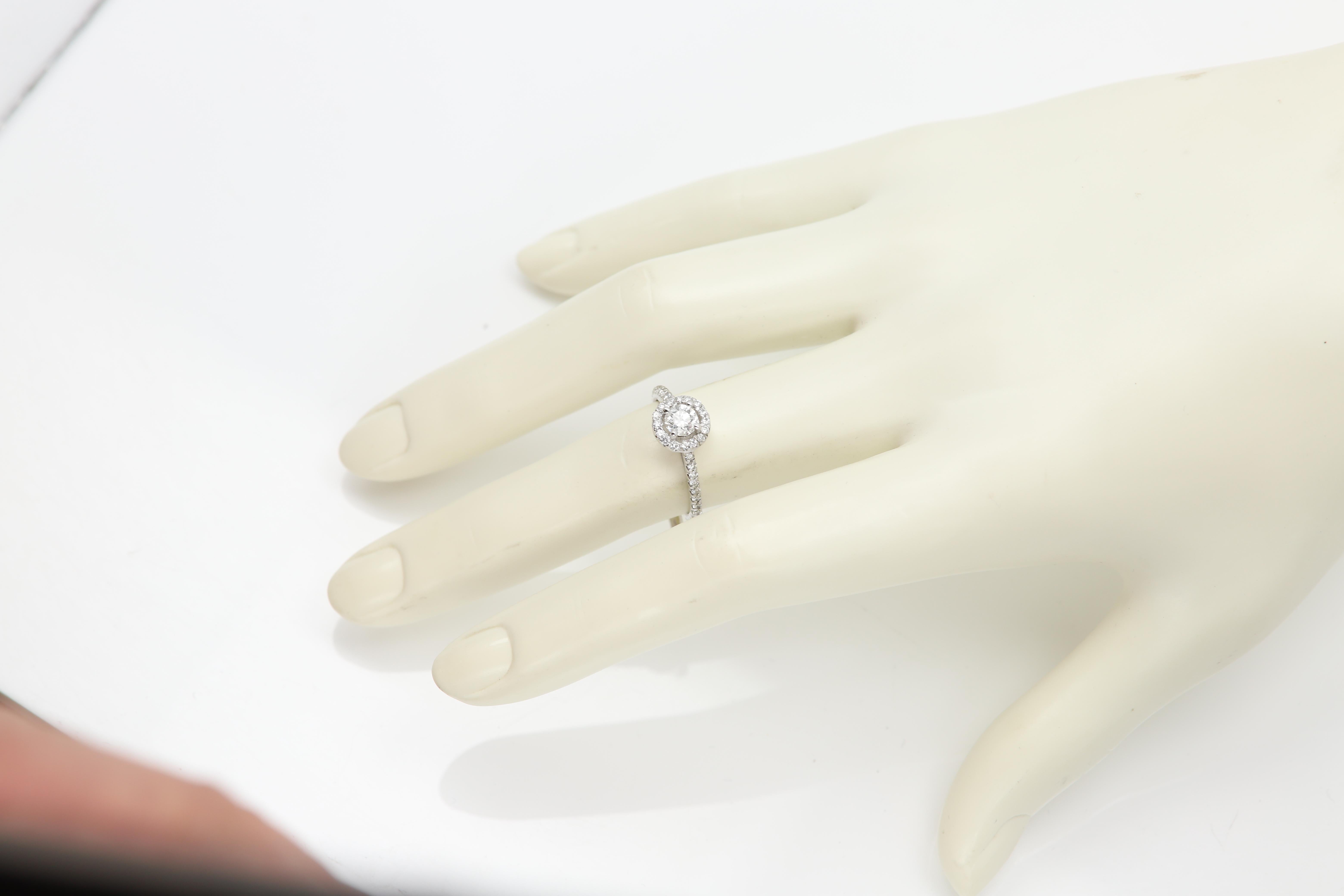 Women's Modern Diamond Ring 14 Karat White Gold Halo Diamonds Engagement Ring For Sale