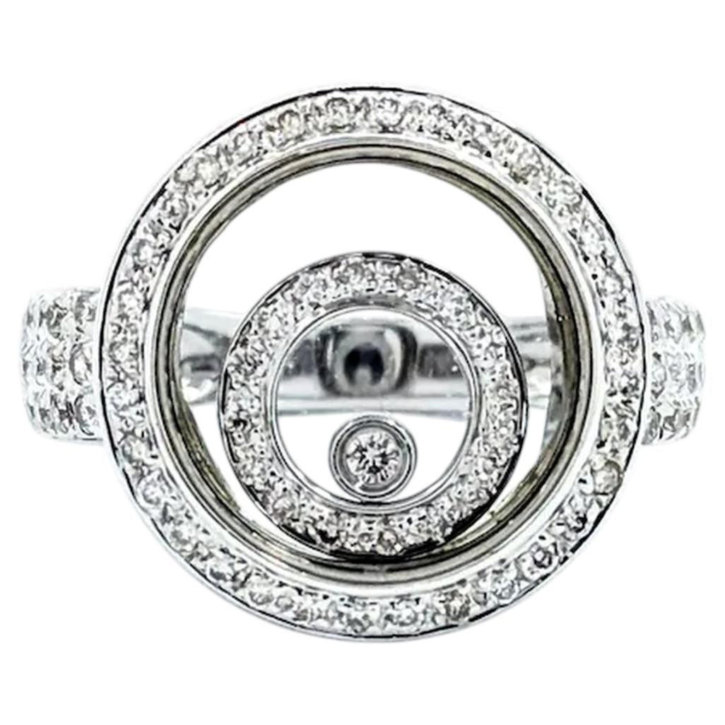 Moderner Diamantring aus 18k Weißgold