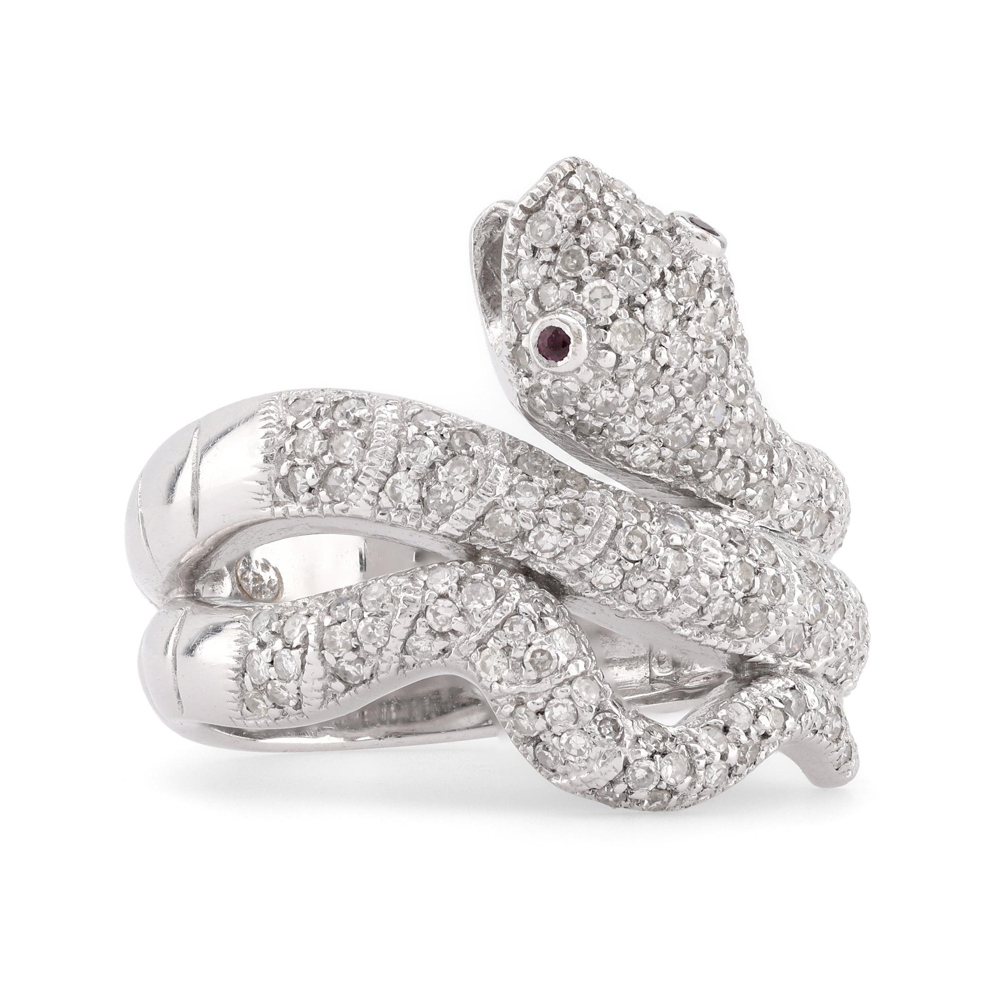 Moderner Diamant-Rubin-Ring aus 18 Karat Weißgold mit Schlangen (Brillantschliff) im Angebot