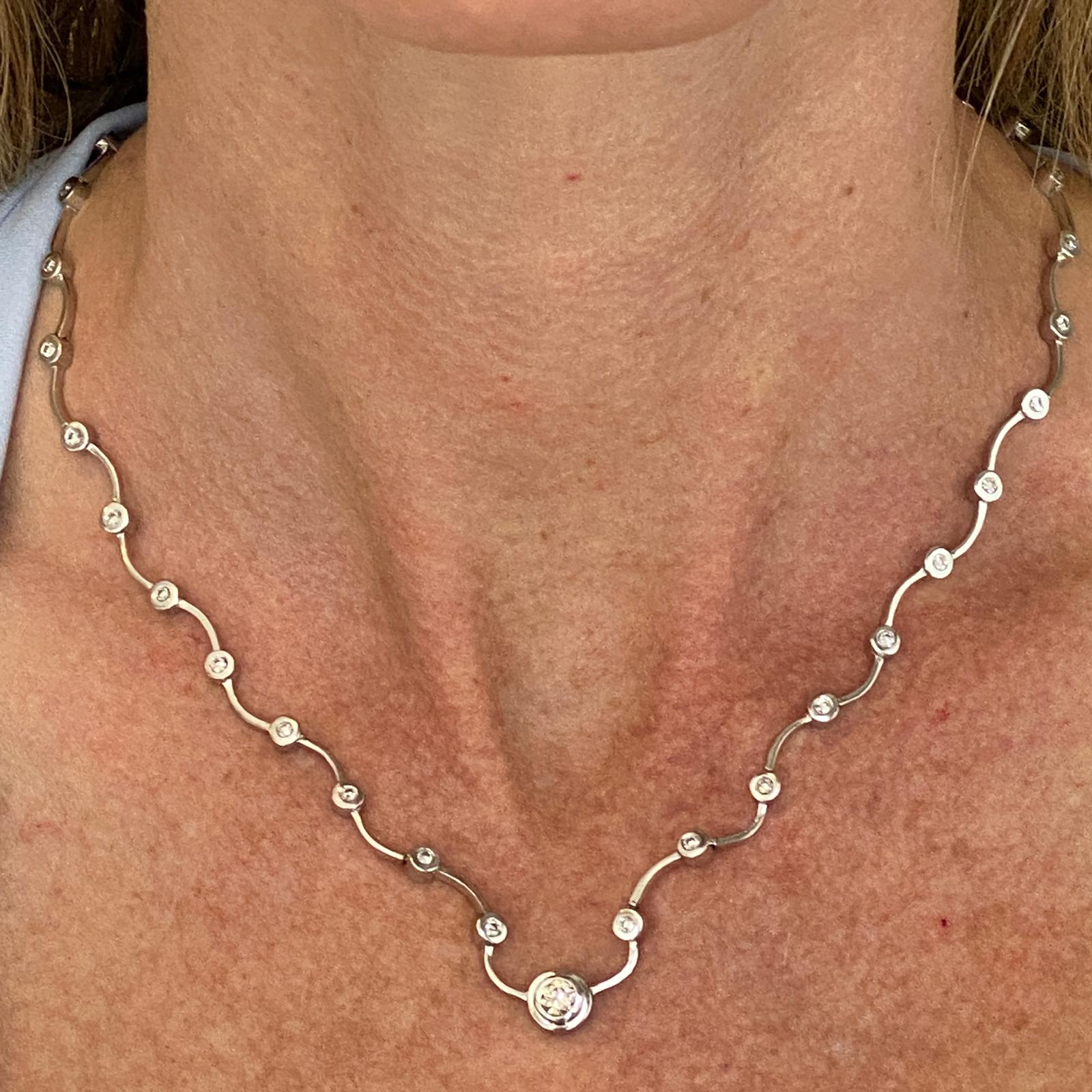 Modern Diamond Station Wave Link White Gold Necklace In Excellent Condition In Boca Raton, FL