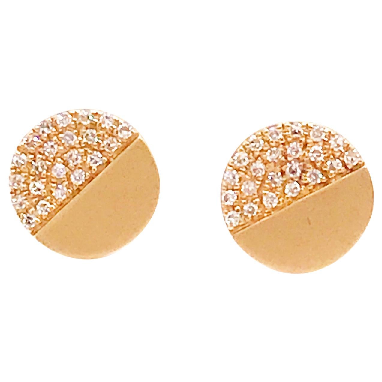 Clous d'oreilles modernes en or jaune brossé 14 carats et diamants d'un poids de 0,33 carat en vente